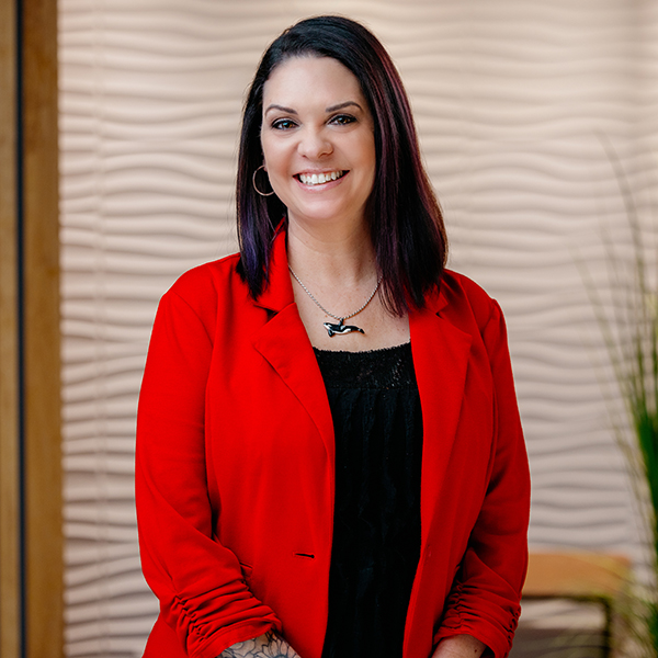 Lindsay Pozzi, LICENSED CLINICAL SOCIAL WORKER